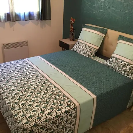 Cote D'azur In Port Rez De Jardin 65m2 By Interhome * Fréjus